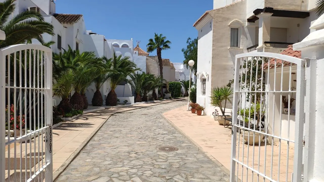 Beautiful 1 Bedroom Apartment Roquetas de Mar